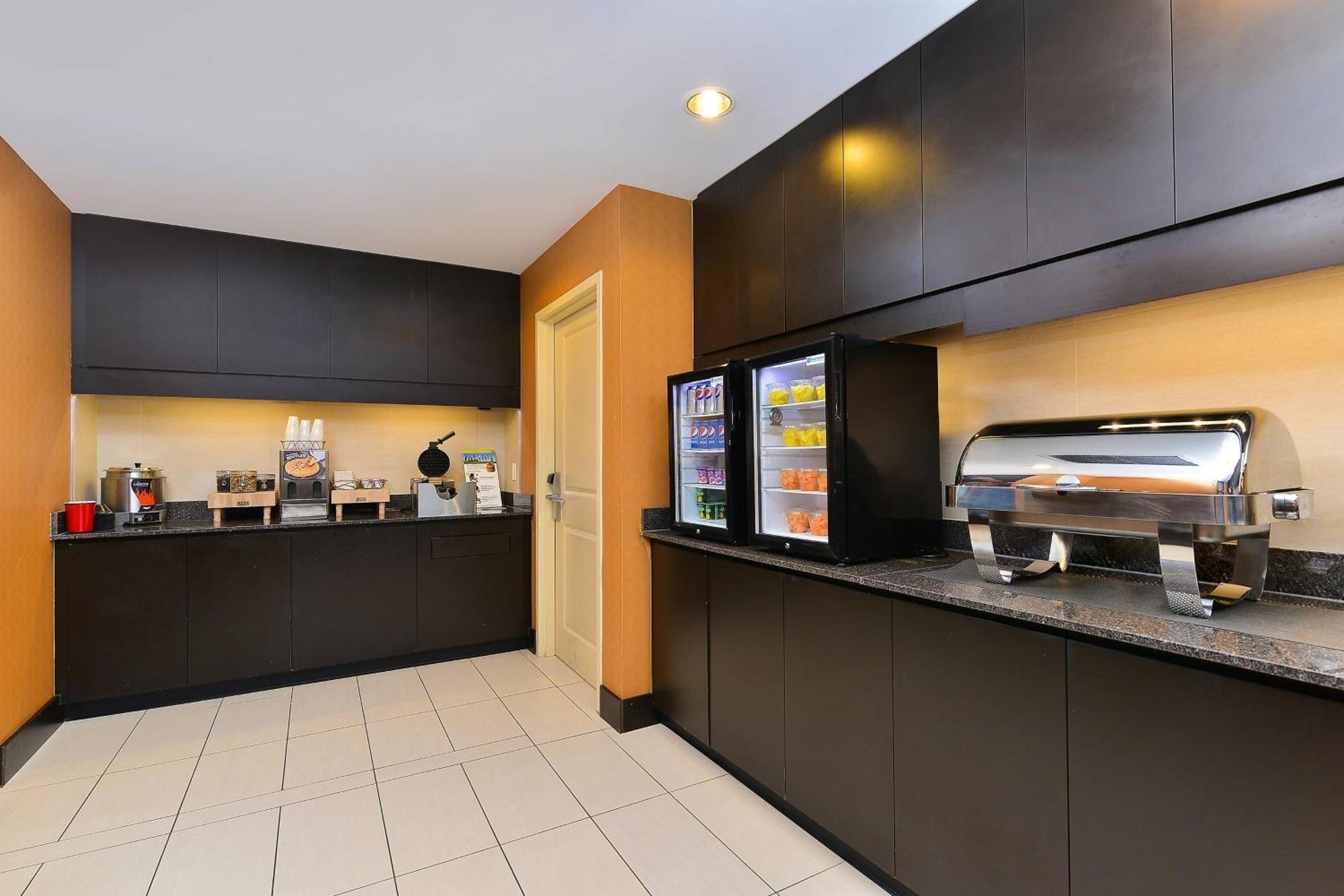 Residence Inn By Marriott Champaign Eksteriør billede
