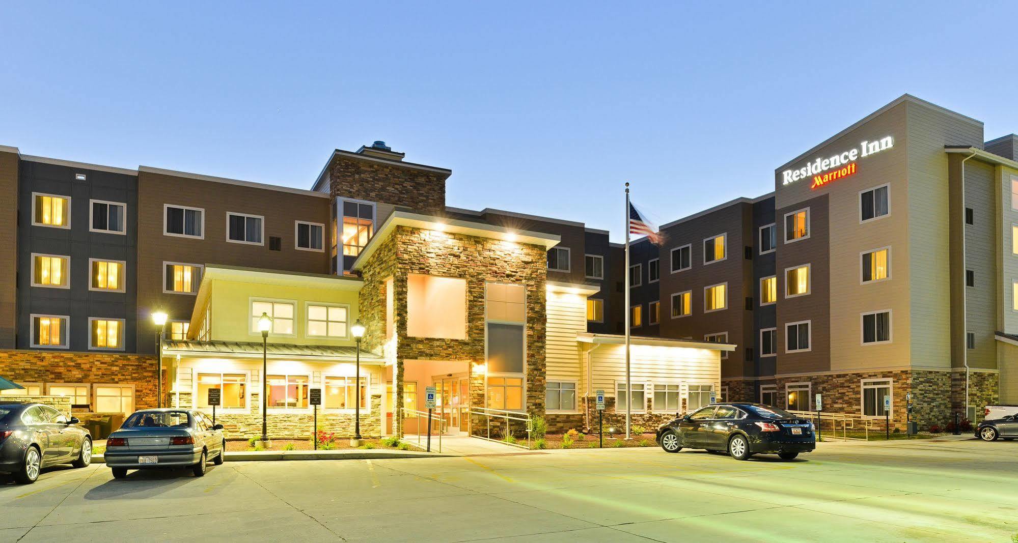 Residence Inn By Marriott Champaign Eksteriør billede