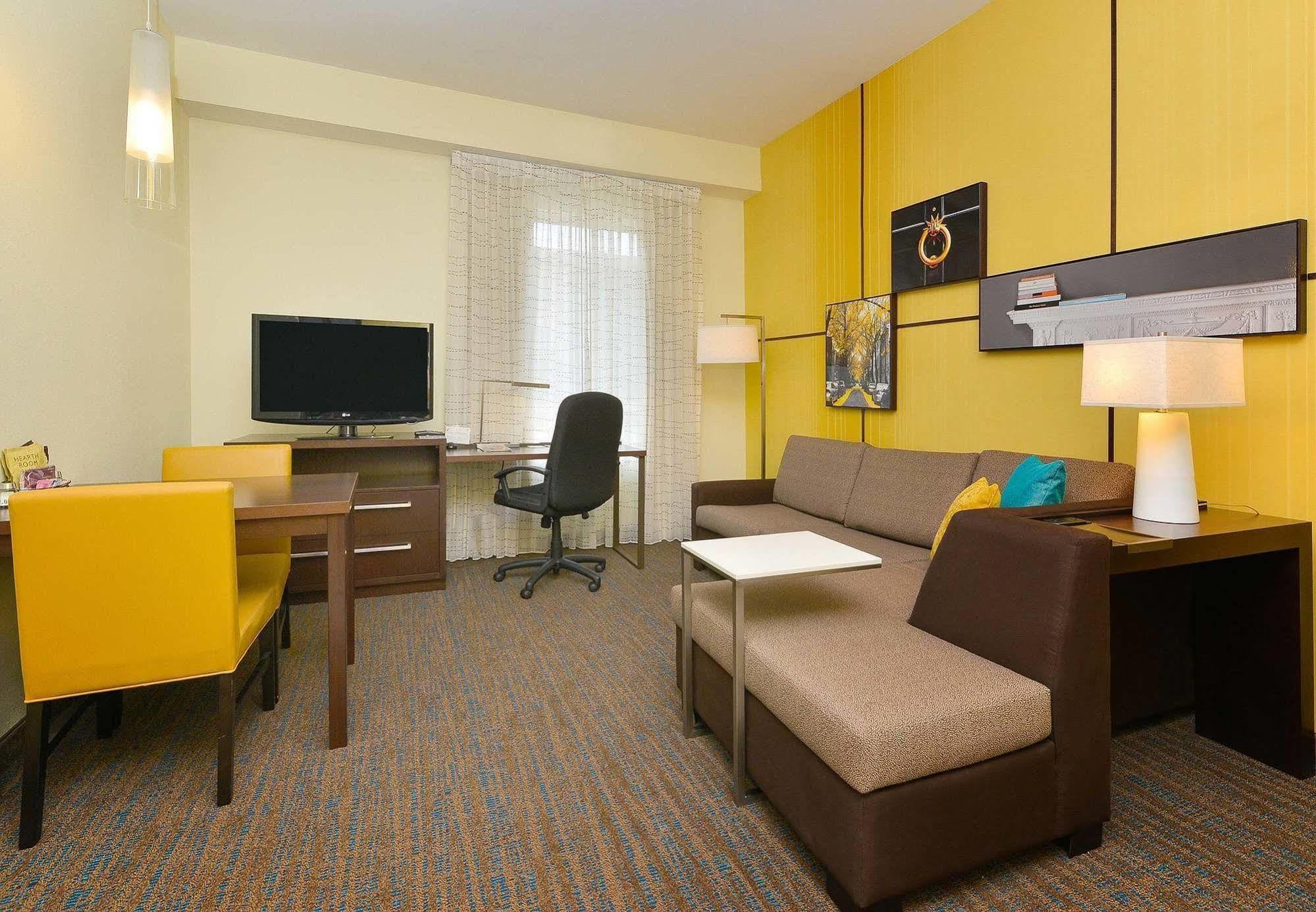 Residence Inn By Marriott Champaign Eksteriør billede